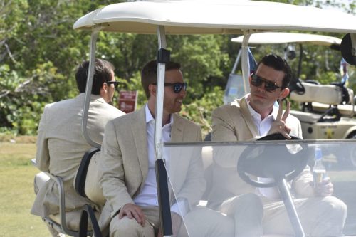 getting-ready-groomsmen