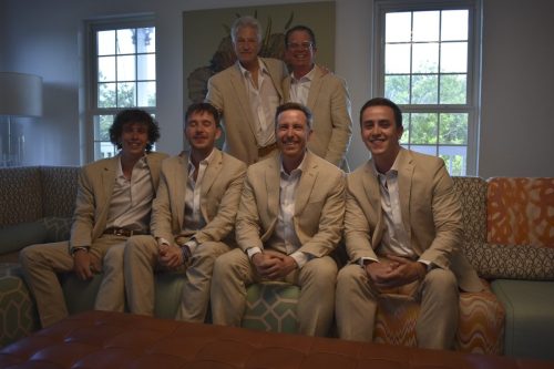 getting-ready-groomsmen