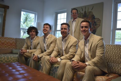 getting-ready-groomsmen