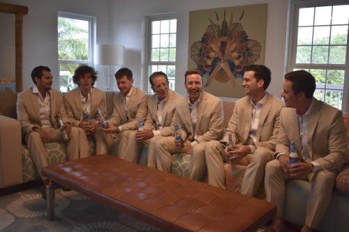 getting-ready-groomsmen1