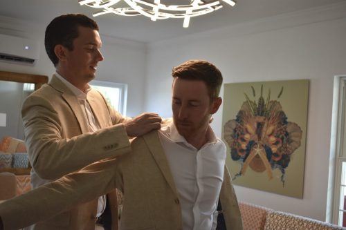 getting-ready-groomsmen