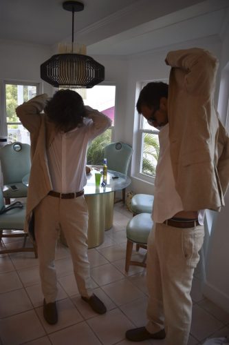 getting-ready-groomsmen